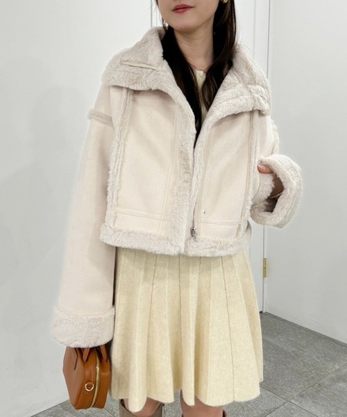 one after another NICE CLAUP（ワンアフターアナザーナイスクラップ）の「フェイクムートンジャケット（ムートンコート・レディース・アイボリー/チャコールグレー/モカ/ブラック・FREE）」の17枚目の写真