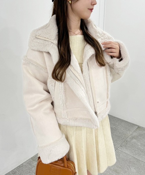 one after another NICE CLAUP（ワンアフターアナザーナイスクラップ）の「フェイクムートンジャケット（ムートンコート・レディース・アイボリー/チャコールグレー/モカ/ブラック・FREE）」の18枚目の写真