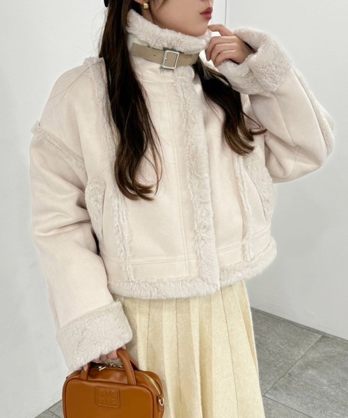 one after another NICE CLAUP（ワンアフターアナザーナイスクラップ）の「フェイクムートンジャケット（ムートンコート・レディース・アイボリー/チャコールグレー/モカ/ブラック・FREE）」の20枚目の写真