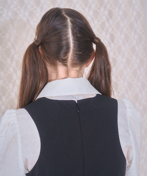 Lovilyn(ラヴィリン)の「異素材チュールフィット&フレアワンピース(ワンピース・レディース・チャコールグレー/ブラック・SMALL/MEDIUM)」の11枚目の写真