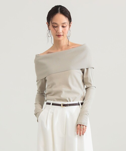 Demi-Luxe BEAMS(デミルクス ビームス)の「【ビームスの百名品】オフショルダー プルオーバーニット(ニット/セーター・レディース・ホワイト/ブラック/オリーブ/グリーン系その他・ONE SIZE)」の4枚目の写真