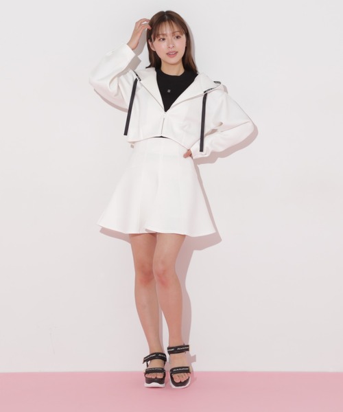 ジルバイジルスチュアート JILLSTUART ドロップ丈 ショート丈 パーカー ◇ダイバー素材ショート丈フーディ（パーカー）｜JILL by JILL