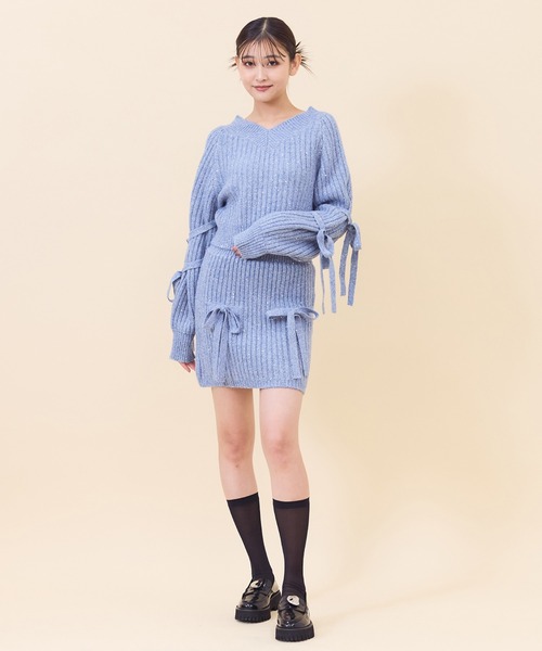 REDYAZEL（レディアゼル）の「【セットアップ可能】ラメスパンコールダブルリボンニット（ニット/セーター・レディース・ライトグレー/ベージュ/ブルー・FREE）」の11枚目の写真