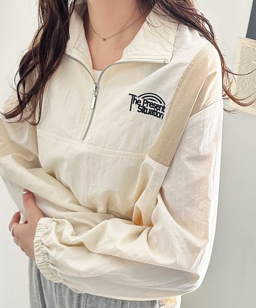 FIRST MOOD(ファーストムード)の「《FIRSTMOODコラボ》ハーフジップ配色ナイロン刺繍オーバーサイズブルゾン(ブルゾン・レディース・ベージュ/ブラック・LARGE/MEDIUM)」の20枚目の写真