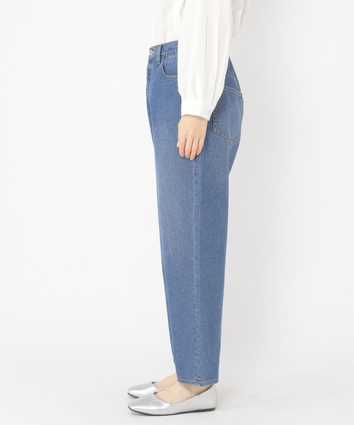 studio CLIP（スタディオクリップ）の「ルーズテーパードデニムパンツ[プチ・プラスサイズあり]《CLIP denim》（デニムパンツ・レディース・インディゴブルー/ライトブルー・SMALL/MEDIUM/LARGE/X-LARGE/XX-LARGE/XXX-LARGE/PM/PL）」の18枚目の写真