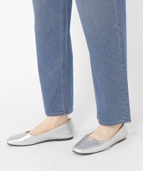 studio CLIP（スタディオクリップ）の「ルーズテーパードデニムパンツ[プチ・プラスサイズあり]《CLIP denim》（デニムパンツ・レディース・インディゴブルー/ライトブルー・SMALL/MEDIUM/LARGE/X-LARGE/XX-LARGE/XXX-LARGE/PM/PL）」の22枚目の写真