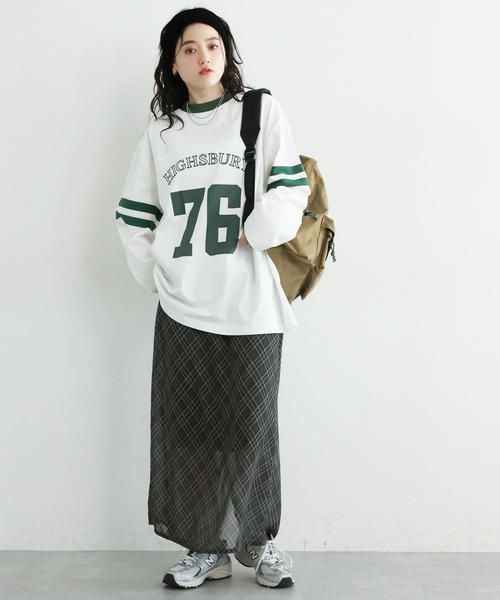 RAGEBLUE（レイジブルー）の「ナンバリングロゴ/カレッジプリントロングTシャツ（Tシャツ/カットソー・レディース・ブラック/ホワイト・FREE）」の4枚目の写真