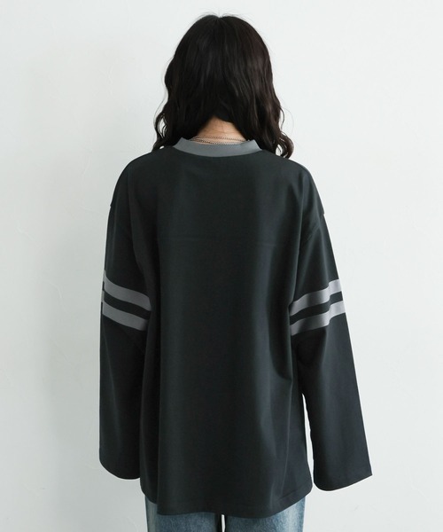 RAGEBLUE（レイジブルー）の「ナンバリングロゴ/カレッジプリントロングTシャツ（Tシャツ/カットソー・レディース・ブラック/ホワイト・FREE）」の22枚目の写真