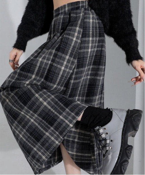 gossip!ロサンゼルス(ゴシップロサンゼルス)の「【サイズあり】ウールライクヴィンテージ チェック 厚手タックプリーツスカート(秋冬の韓国ファッション ガーリー定番)(スカート・レディース・ブラウン/グレー・S/M/L/XL)」の4枚目の写真