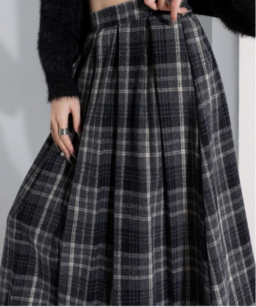 gossip!ロサンゼルス(ゴシップロサンゼルス)の「【サイズあり】ウールライクヴィンテージ チェック 厚手タックプリーツスカート(秋冬の韓国ファッション ガーリー定番)(スカート・レディース・ブラウン/グレー・S/M/L/XL)」の13枚目の写真