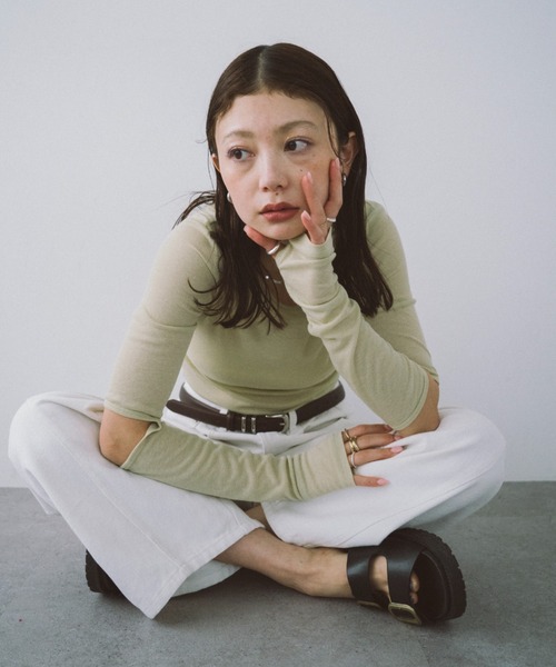 HANNE(アン)の「アームスリットシアーロンTEE(Tシャツ/カットソー・レディース・イエロー/ベージュ/ブラック・FREE)」の7枚目の写真