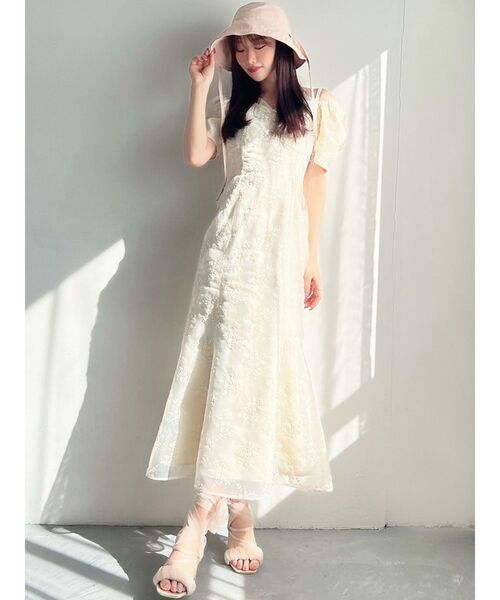 RESEXXY（リゼクシー）の「チュールデザインサンダル（サンダル・レディース・ベージュ/ブラック・SMALL/MEDIUM/LARGE）」の6枚目の写真