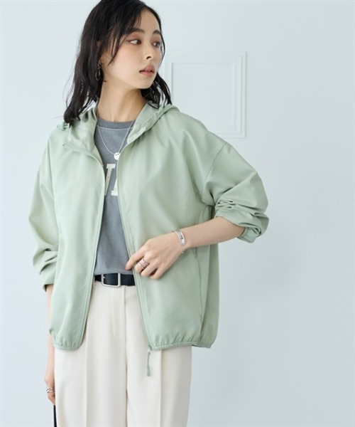 nissen（ニッセン）の「軽tetポケッタブルブルゾン（UVカット・はっ水・花粉がつきにくい）＜大きいサイズ有＞（ブルゾン・レディース・グリーン/ピンク/アイボリー/ブラック・3L/S/M/L/LL）」の7枚目の写真