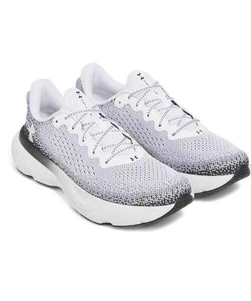 UNDER ARMOUR(アンダーアーマー)の「UAインフィニット(ランニング/メンズ)(スニーカー・メンズ・ブラック×ホワイト・27.0cm/28.0cm/29.0cm/25.5cm/26.5cm/27.5cm/28.5cm/26.0cm/25.0cm)」の4枚目の写真