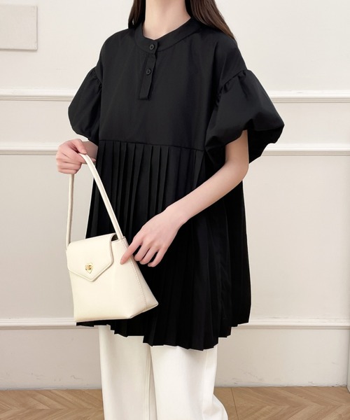 ABITOKYO(アビトーキョー)の「プリーツ切替パフスリーブブラウス(シャツ/ブラウス・レディース・ブルー/ブラック/ホワイト/ダークベージュ・FREE)」の6枚目の写真