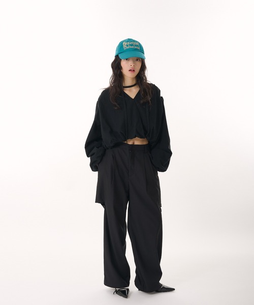 MUHET(ミュエータ)の「v neck balloon blouse / Vネックバルーンブラウス(シャツ/ブラウス・レディース・ブラック/オフホワイト・FREE)」の21枚目の写真