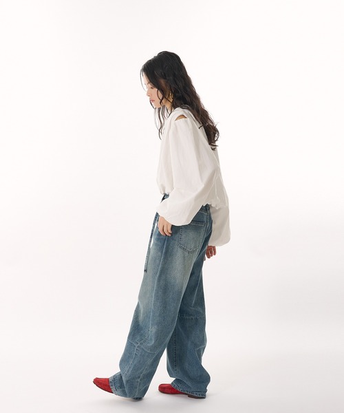 MUHET(ミュエータ)の「v neck balloon blouse / Vネックバルーンブラウス(シャツ/ブラウス・レディース・ブラック/オフホワイト・FREE)」の11枚目の写真