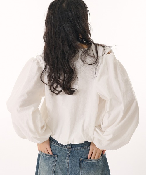 MUHET(ミュエータ)の「v neck balloon blouse / Vネックバルーンブラウス(シャツ/ブラウス・レディース・ブラック/オフホワイト・FREE)」の9枚目の写真