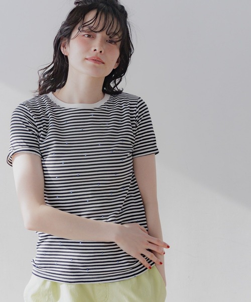 niko and...（ニコアンド）の「COLORマイスターフィットTシャツ（Tシャツ/カットソー・レディース・ブラック/オフホワイト/ホワイト/ライトグレー・MEDIUM/LARGE）」の2枚目の写真