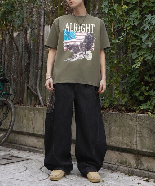 SPINNS（スピンズ）の「ピグメント加工プリントTシャツ/レトロイーグル/短丈/古着風（Tシャツ/カットソー・メンズ・ブラック/カーキ・ONESIZE）」の19枚目の写真