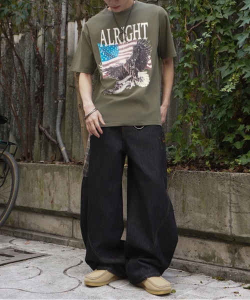 SPINNS（スピンズ）の「ピグメント加工プリントTシャツ/レトロイーグル/短丈/古着風（Tシャツ/カットソー・メンズ・ブラック/カーキ・ONESIZE）」の21枚目の写真