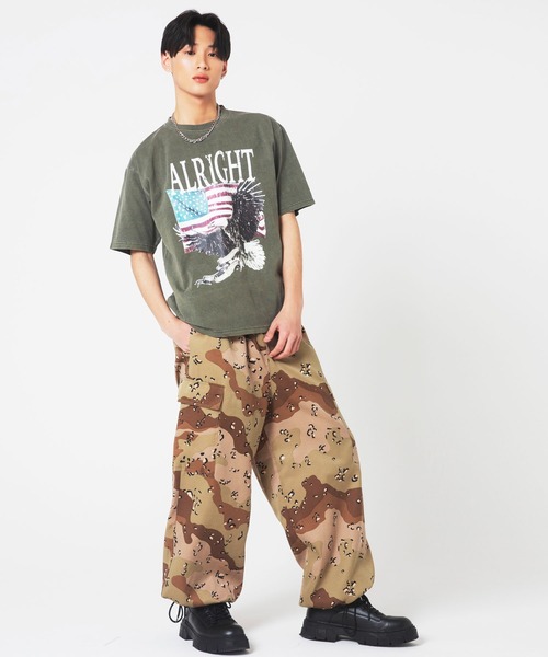 SPINNS（スピンズ）の「ピグメント加工プリントTシャツ/レトロイーグル/短丈/古着風（Tシャツ/カットソー・メンズ・ブラック/カーキ・ONESIZE）」の17枚目の写真