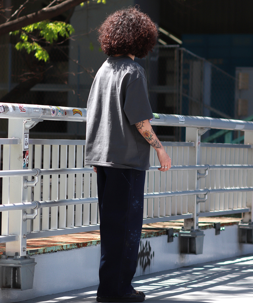 WISM（ウィズム）の「WISM BASIC TEE（Tシャツ/カットソー・メンズ・ホワイト/チャコールグレー・MEDIUM/LARGE）」の12枚目の写真