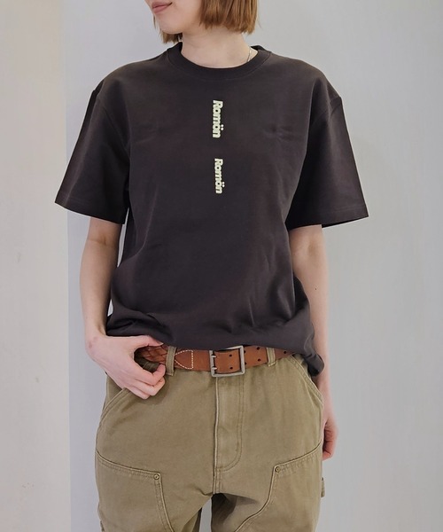 Romon(ロマン)の「Romon Organic Cotton T-shirts(Romon×2)(Tシャツ/カットソー・レディース・カーキ系1/ライトオリーブ/ダークネイビー/ブラック・M/XL/L)」の1枚目の写真