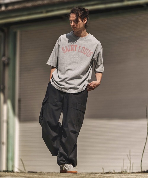 CAMBIO(カンビオ)の「mt9727- プリントTビッグ_Saint Louis Tシャツ(Tシャツ/カットソー・メンズ・ホワイト/ブラック/グレー・S/M/L/XL)」の21枚目の写真