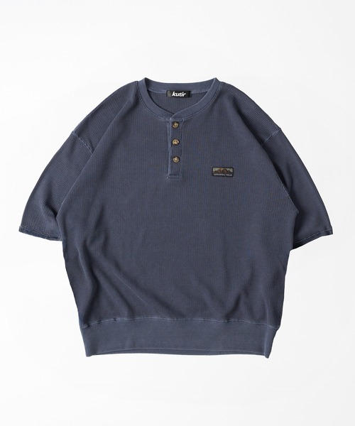 kutir(クティール)の「HENRY NECK PIGMENT PROCESSIN THERMAL TEE/ヘンリーネックピグメント加工サーマルTEE(Tシャツ/カットソー・メンズ・ブラック/ネイビー/杢グレー・MEDIUM/LARGE)」の1枚目の写真