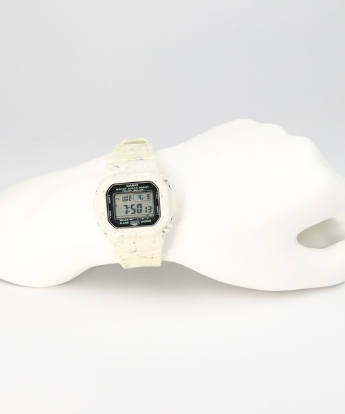 G-SHOCK(ジーショック)の「スクエアフェイス / ソーラー充電 / G-5600BG-5JR(デジタル腕時計・メンズ・ベージュ・FREE)」の10枚目の写真