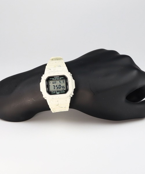 G-SHOCK(ジーショック)の「スクエアフェイス / ソーラー充電 / G-5600BG-5JR(デジタル腕時計・メンズ・ベージュ・FREE)」の11枚目の写真