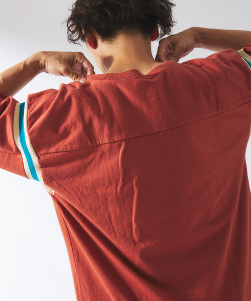 JOURNAL STANDARD relume（ジャーナルスタンダード　レリューム）の「MASON / メイソン 別注 フットボールTシャツ（Tシャツ/カットソー・メンズ・チョコ/ホワイト/ブラックミックス・MEDIUM/LARGE）」の14枚目の写真