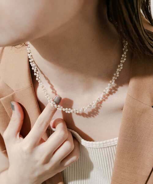 SMELLY（スメリー）の「パールチェーンマンテルネックレス（ネックレス・レディース・ゴールド系その他・-）」の4枚目の写真