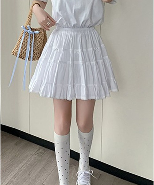 leune(ルネ)の「メニーミニリボンティアードスカート(スカート・レディース・ブラック/ホワイト・FREE)」の2枚目の写真