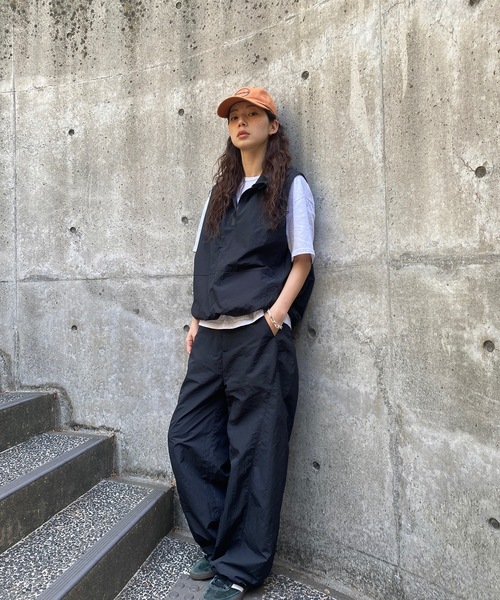 ユニセックス】ナイロンプルオーバーハーフジップベスト