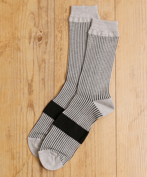 MR.EVERYDAY`S(ミスターエブリデイズ)の「MR.EVERYDAY'S SOCKS(WEDENSDAY) 靴下 ラインソックス MR-E054-100(ソックス/靴下・メンズ・ブラック/グレー/ネイビー・FREE)」の2枚目の写真