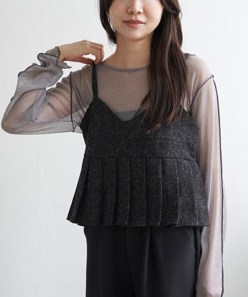 VENCEEXCHANGE(ヴァンスエクスチェンジ)の「サマーツイードプリーツキャミソール(シャツ/ブラウス・レディース・グレー/ブラック/アイボリー/ブラウン・FREE)」の1枚目の写真