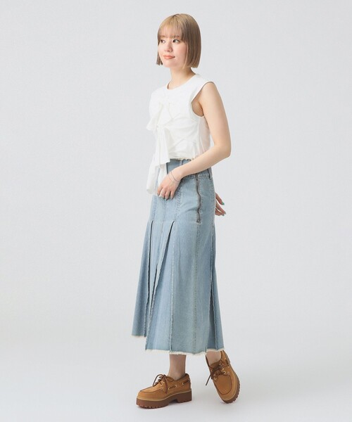 Ray BEAMS（レイビームス）の「フロント リボン ノースリーブ トップス（Tシャツ/カットソー・レディース・ブラック/ホワイト/ライトグレー・ONE SIZE）」の5枚目の写真