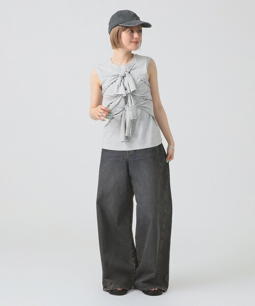 Ray BEAMS（レイビームス）の「フロント リボン ノースリーブ トップス（Tシャツ/カットソー・レディース・ブラック/ホワイト/ライトグレー・ONE SIZE）」の8枚目の写真