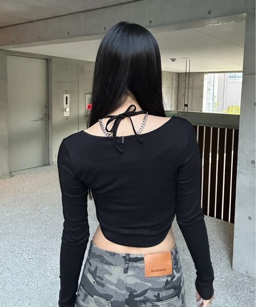 KsG（ケーエスジー）の「クロップドムーンロゴトップス（Tシャツ/カットソー・レディース・ブラック・LARGE/MEDIUM/SMALL）」の4枚目の写真