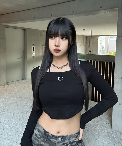 KsG（ケーエスジー）の「クロップドムーンロゴトップス（Tシャツ/カットソー・レディース・ブラック・LARGE/MEDIUM/SMALL）」の11枚目の写真