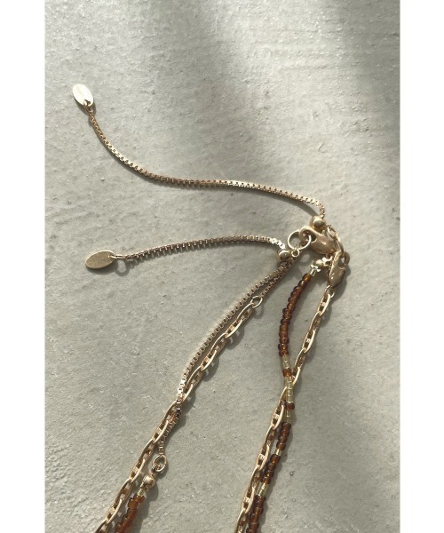 marjour（マージュール）の「BEADS & CHAIN NECKLACE（ネックレス・レディース・ブラウン・FREE）」の9枚目の写真