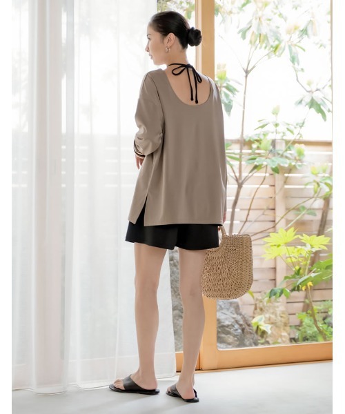 Re:EDIT（リエディ）の「[UVカット][接触冷感][速乾][水陸両用][DAILY SWIM]ラッシュガードスイムウェア4点SET（水着・レディース・モカ/ブラック・SMALL/MEDIUM/LARGE）」の3枚目の写真