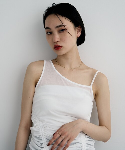 COCOSHNIK ONKITSCH(ココシュニックオンキッチュ)の「K10ティアボールチェーンピアス(ピアス(両耳用)・レディース・イエローゴールド・00)」の7枚目の写真