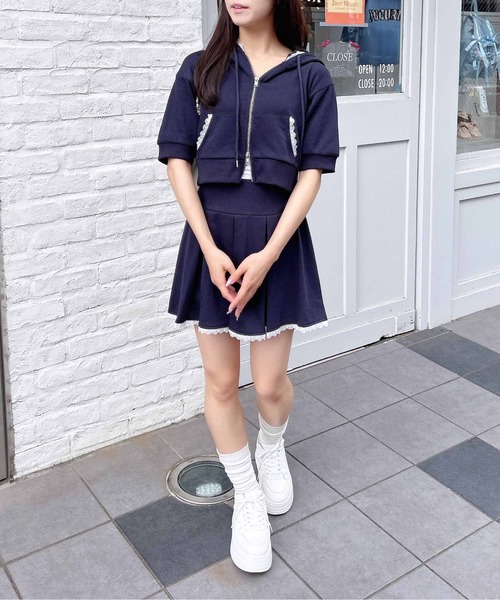 INGNI（イング）の「裾レースミニスウェットプリーツスカート（スカート・レディース・ネイビー/オートミール/グレー・FREE）」の18枚目の写真