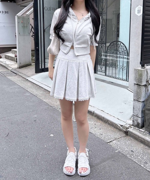 INGNI（イング）の「裾レースミニスウェットプリーツスカート（スカート・レディース・ネイビー/オートミール/グレー・FREE）」の11枚目の写真