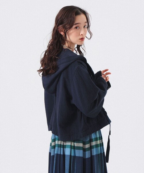 BEAMS BOY（ビームスボーイ）の「【2/5再値下げ】コットン ミリタリー フード ジャケット（ミリタリージャケット・レディース・ホワイト系その他7/ネイビー・ONE SIZE）」の18枚目の写真