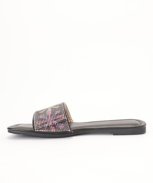 美品　銀座かねまつ　エスニック風フラットサンダル　27,500円 SHOES CONCIERGE｜Sunny chic Vol.3｜銀座かねまつ