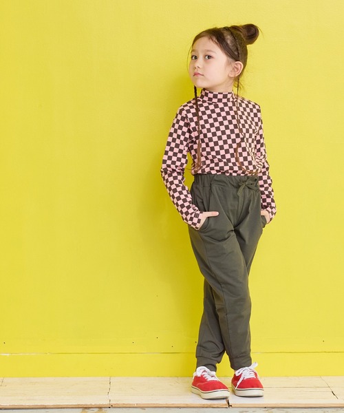 LSP WOW(エルエスピーワオ)の「【LSP WOW!】ドライストレッチジョガーパンツ(その他パンツ・キッズ・グレー/ネイビー/カーキ/ブラック・120/130/140/150/100/110)」の17枚目の写真